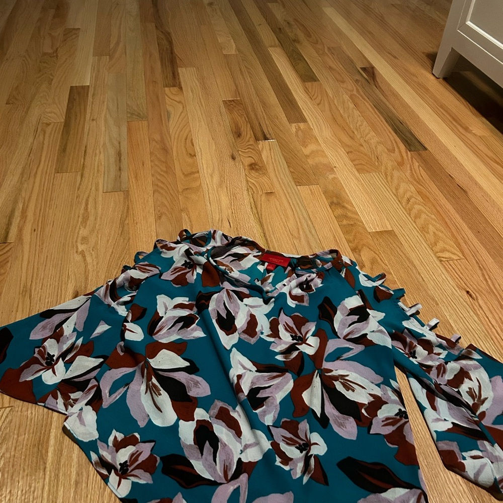 Jennifer Lopez Teal and Brown Floral Blouse